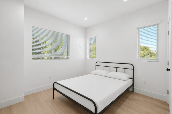 Photo of "#1857-B: Queen Bedroom B" home