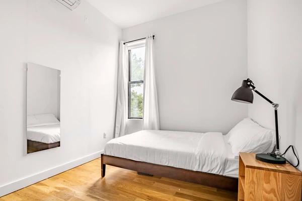 Preview 0 of #1408: Full Bedroom E (Furnished only) at June Homes
