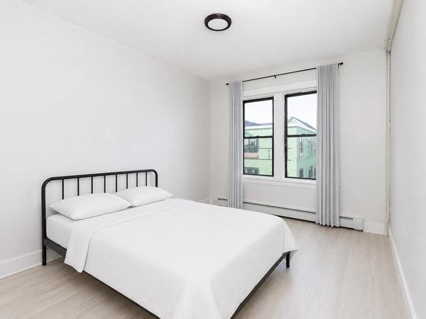 Preview 0 of #1420: Full Bedroom D at June Homes
