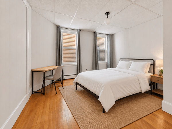 Photo of "#886-B: Queen Bedroom B" home
