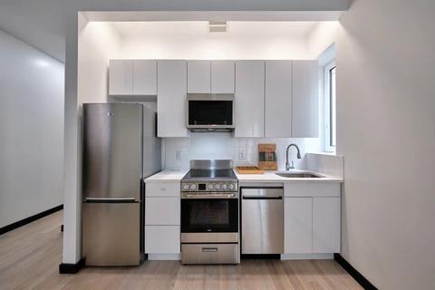 Preview 0 of #1896: Ditmas Park at June Homes