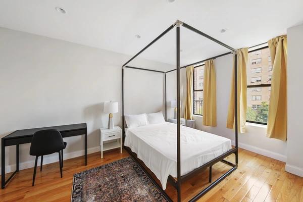 Preview 0 of #706: Queen Bedroom A at June Homes