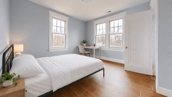 Photo of "#1811-E: Queen Bedroom E" home