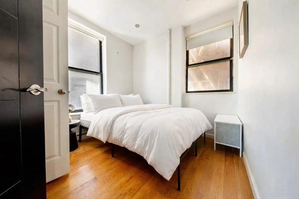 Preview 0 of #1871: Full Bedroom C at June Homes