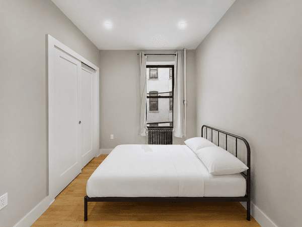 Photo of "#713-C: Full Bedroom C" home