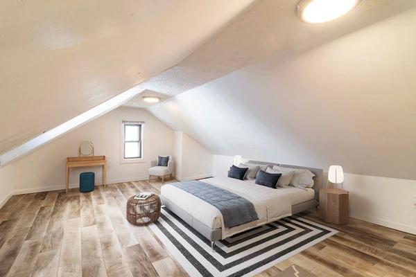 Preview 0 of #1752: Queen Bedroom E at June Homes