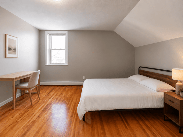 Photo of "#925-C: Queen Bedroom C" home