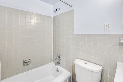 Photo of "#938-E: Queen Bedroom E w/Private Bathroom" home