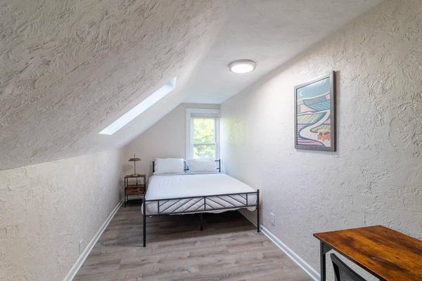 Preview 0 of #1735: Queen Bedroom E at June Homes