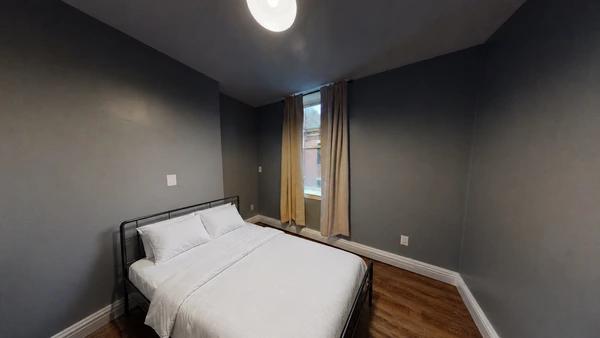 Preview 0 of #471: Full Room B at June Homes