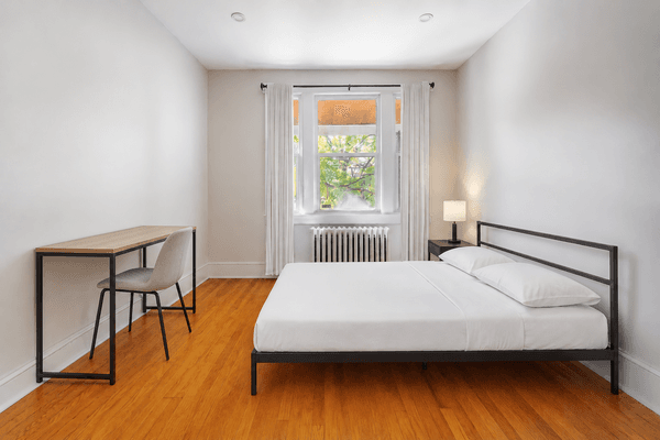 Photo of "#1590-A: Queen Bedroom A" home