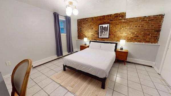 Preview 0 of #537: Queen Bedroom A at June Homes