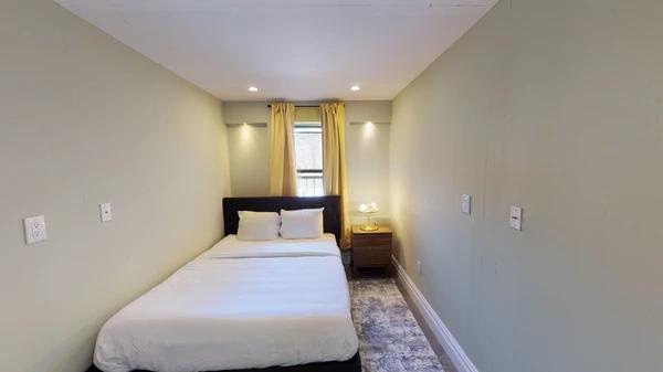 Preview 0 of #559: Queen Bedroom C at June Homes