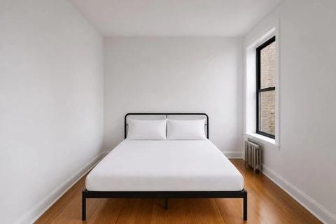 Preview 0 of #1727: Lincoln Square at June Homes