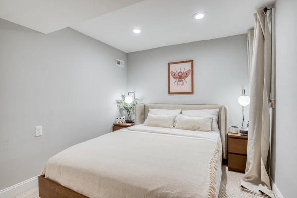 Preview 0 of #289: Queen Bedroom D w/Private Bathroom at June Homes