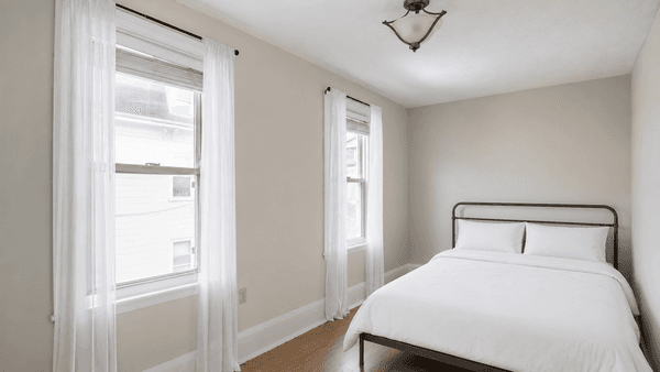 Photo of "#1668-B: Queen Bedroom B" home