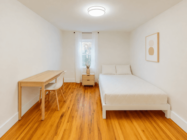 Photo of "#1793-B: Queen Bedroom B" home