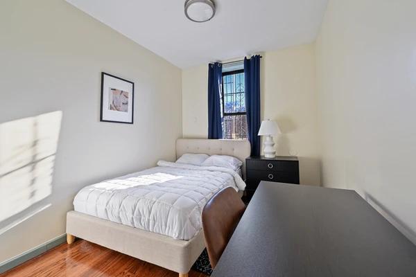 Preview 0 of #870: Full Bedroom B at June Homes