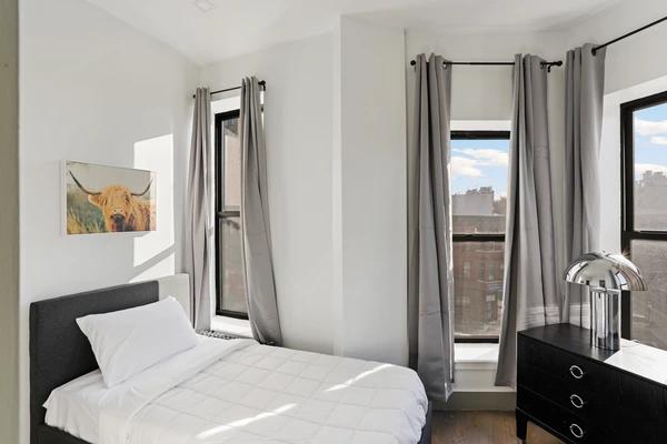 Preview 0 of #877: Twin Bedroom C at June Homes