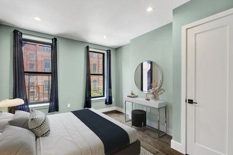 Preview 0 of #501: East Harlem at June Homes
