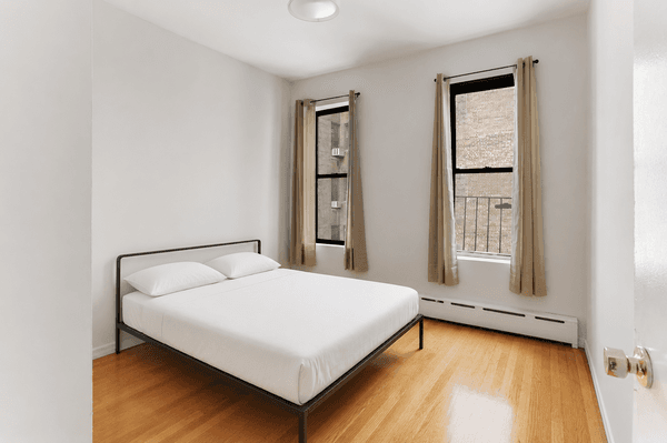 Photo of "#757-C: Queen Bedroom C" home