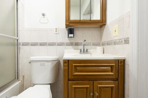 Photo of "#1078-B: Full Bedroom B w/ Private Bathroom" home