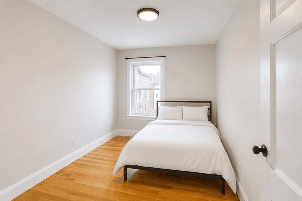 Photo of "#1282-A: Queen Bedroom A" home