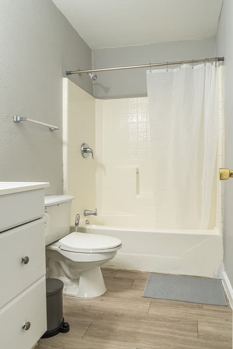 Photo of "#1405-C: Queen Bedroom C w/ Private Bathroom" home