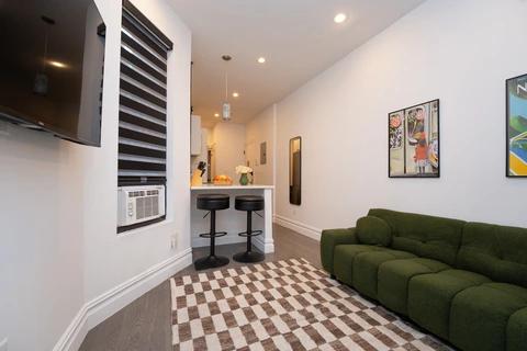 Preview 1 of #709: Columbus Circle at June Homes