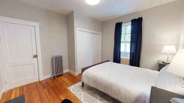 Preview 0 of #567: Queen Bedroom A at June Homes
