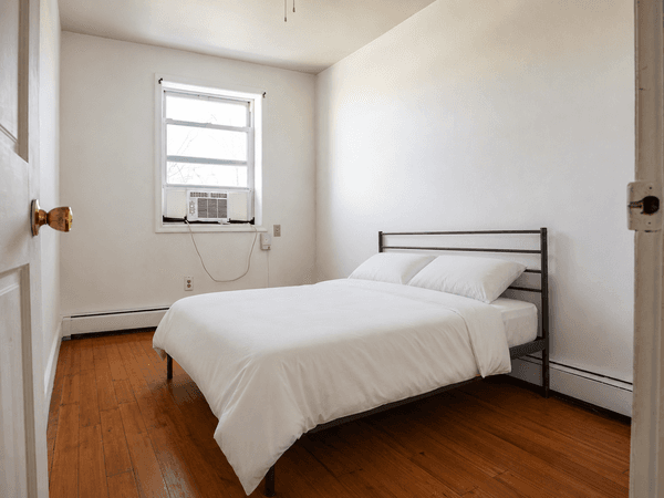 Photo of "#1822-B: Queen Bedroom B w/ Private Bathroom" home