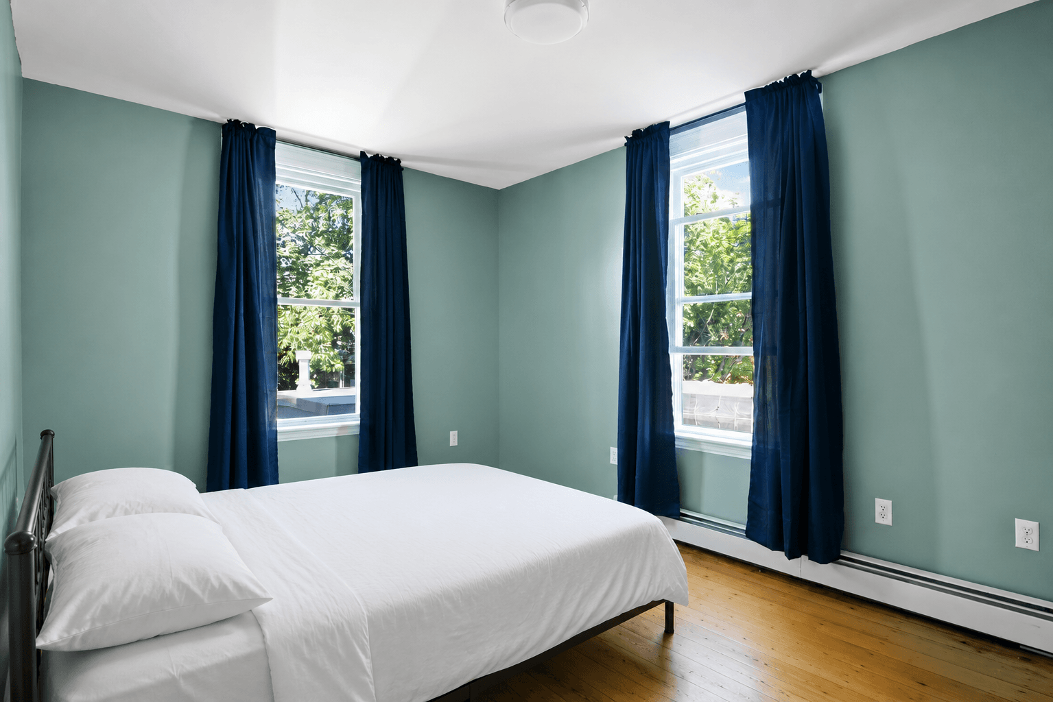Photo of "#1322-D: Queen Bedroom D" home