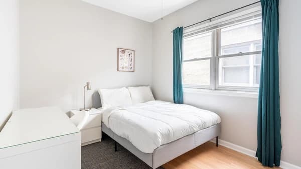 Preview 2 of #1638: Wicker Park at June Homes
