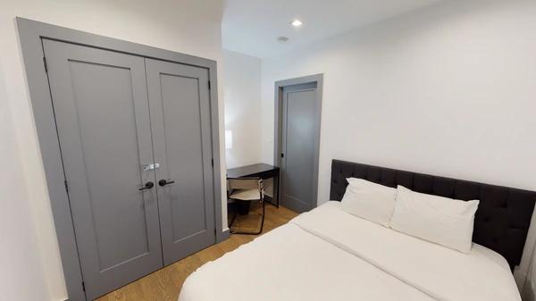 Preview 0 of #525: Queen Bedroom 3B at June Homes