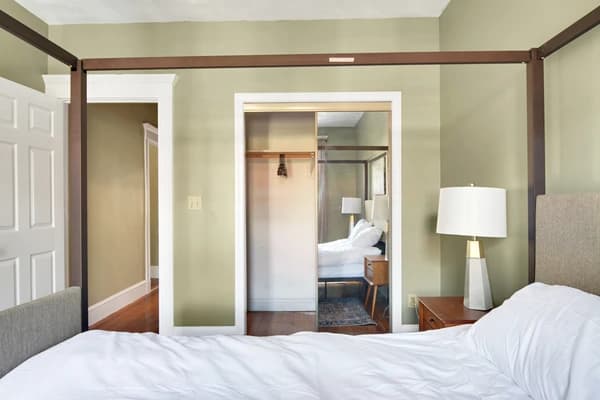 Preview 1 of #1691: Queen Bedroom A at June Homes