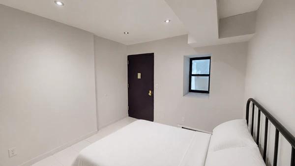 Preview 0 of #1805: Twin Bedroom E at June Homes