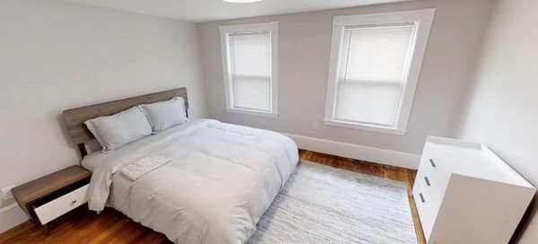 Preview 1 of #4200: Queen Bedroom E at June Homes