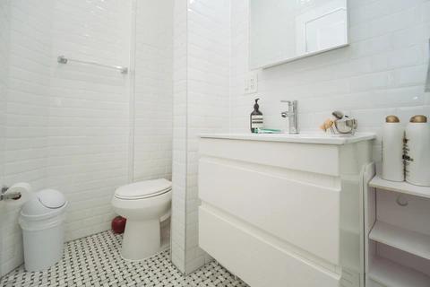 Preview 4 of #683: Columbus Circle at June Homes