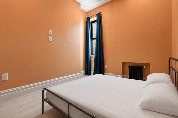Preview 0 of #1919: Queen Bedroom B at June Homes