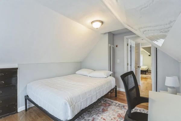 Preview 0 of #1806: Queen Bedroom E at June Homes