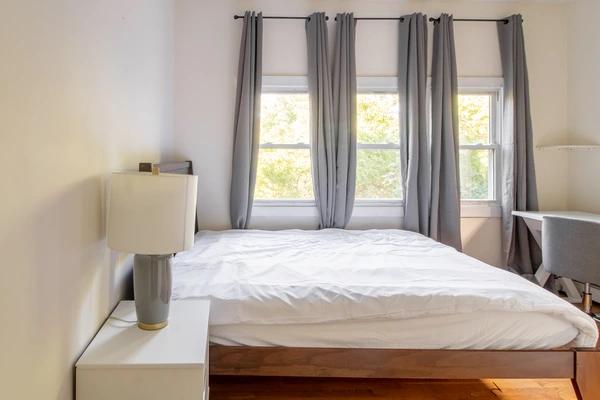 Preview 0 of #1068: Queen Bedroom E at June Homes