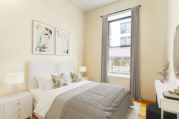 Preview 2 of #755: Upper West Side at June Homes