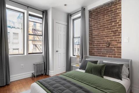 Preview 0 of #974: East Village at June Homes