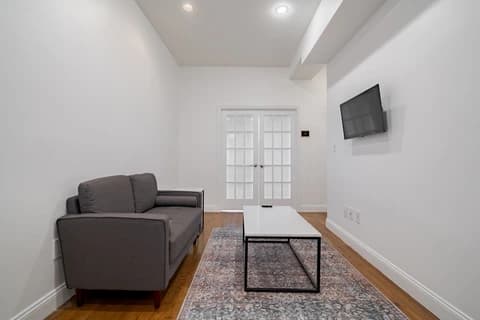 Preview 1 of #1382: Crown Heights at June Homes