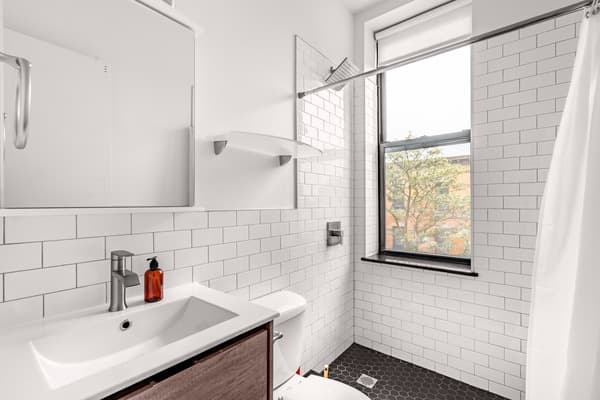Photo of "#1408-B: Full Bedroom B w/Private Bathroom" home