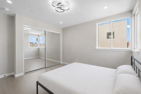 Preview 0 of #1829: Queen Bedroom E w/ Private Bathroom at June Homes