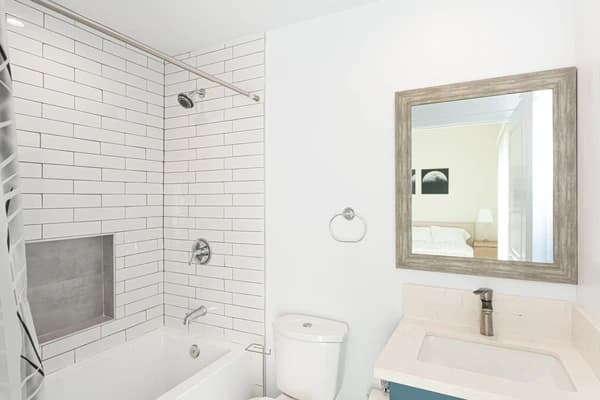 Preview 3 of #4399: Full Bedroom E w/ Private Bathroom at June Homes