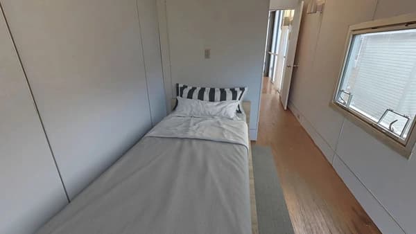 Preview 2 of #1095: Full Bedroom 4C w/Private Bathroom at June Homes