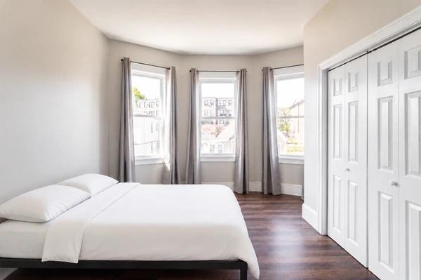 Preview 0 of #1215: Queen Bedroom B at June Homes