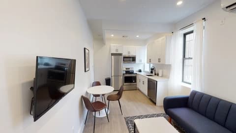 Preview 1 of #1109: Clinton Hill at June Homes